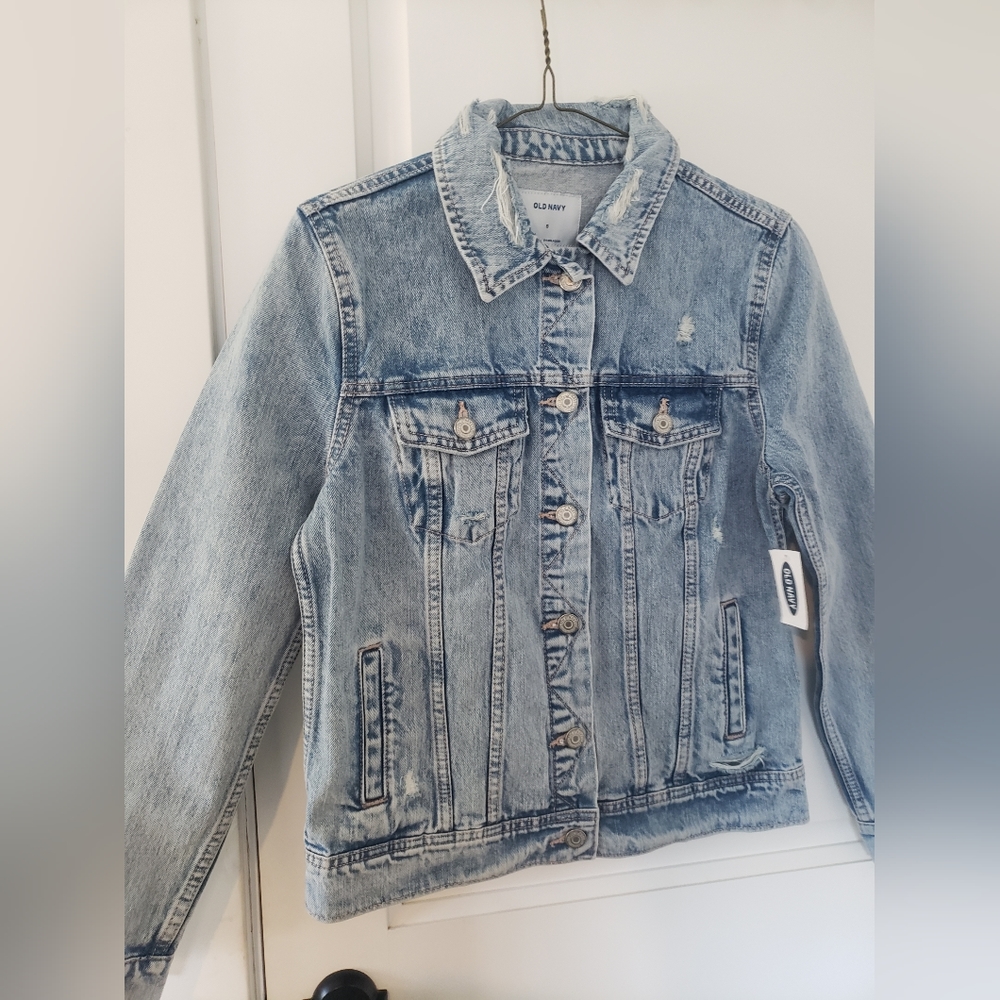 Old Navy Distressed Classic Denim Jean Jacket Light Wash
